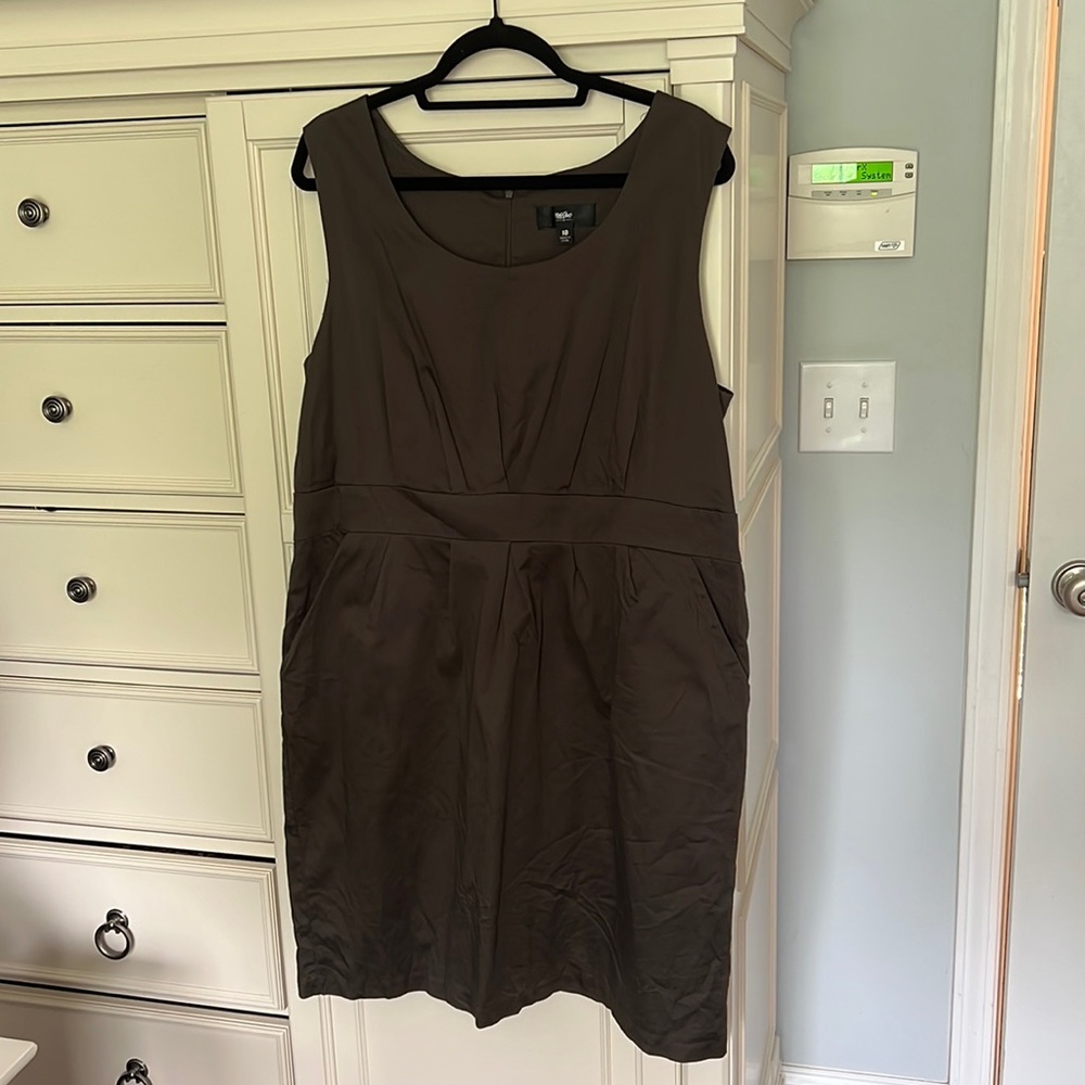 Army green Massimo size 18 dress